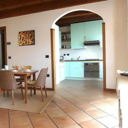 Elegant San Vitale View Appartement *