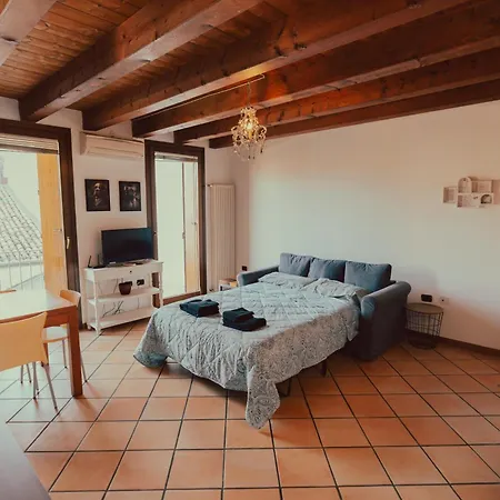 아파트 Elegant San Vitale View *